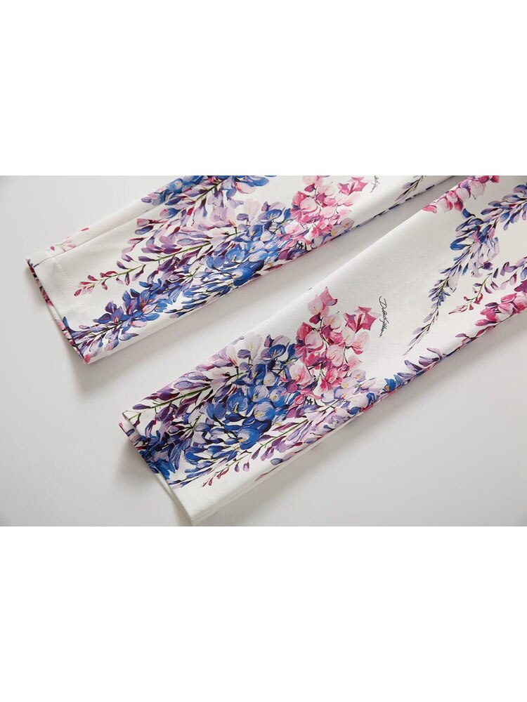 Floral Power Suit – Where Elegance Blooms Boldly