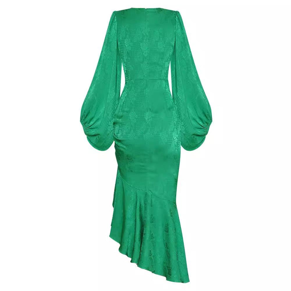 Stunning Green Dress with a Round Neck, Lantern Sleeves, and Long  Fishtail Skirt