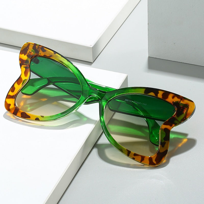 Stylish Butterfly-Shaped Polycarbonate Sunglasses in Variety of Colors and Patterns