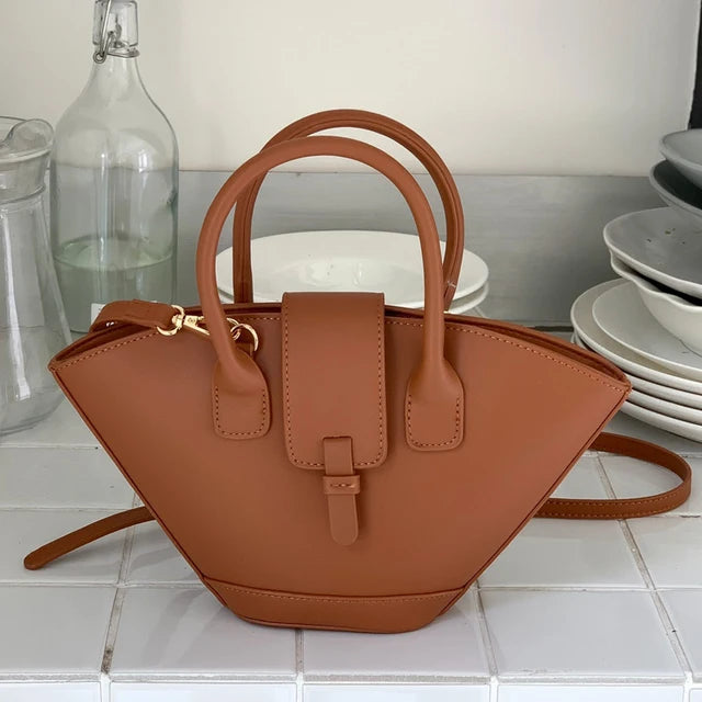 Luxury Vintage Style Shell Bag