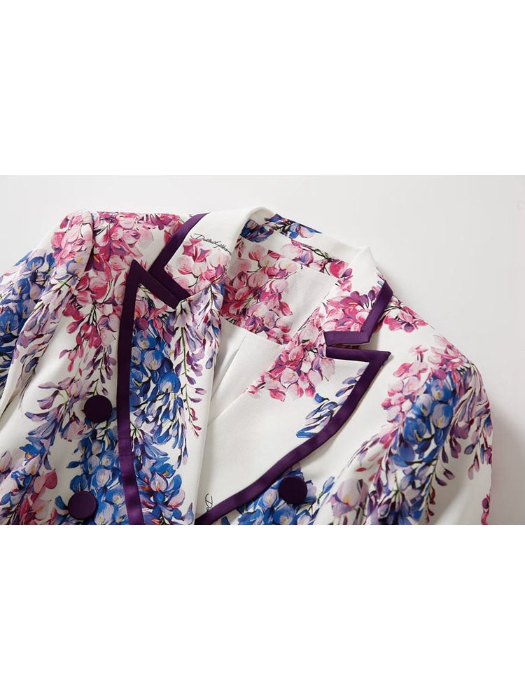 Floral Power Suit – Where Elegance Blooms Boldly