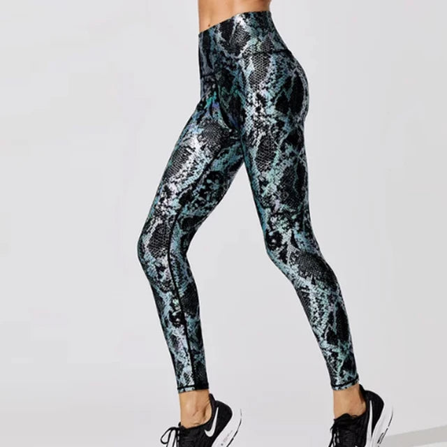 Women‘s Shiny Metallic Snake-Skin Gym Leggings and Sports