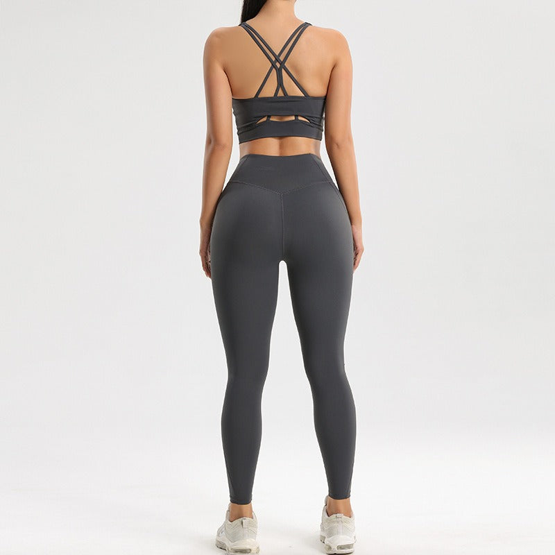 Quick Drying Women's Sports and Fitness Two- Piece Set for Yoga and Running