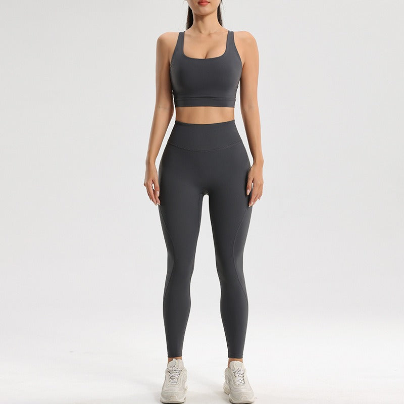 Quick Drying Women's Sports and Fitness Two- Piece Set for Yoga and Running