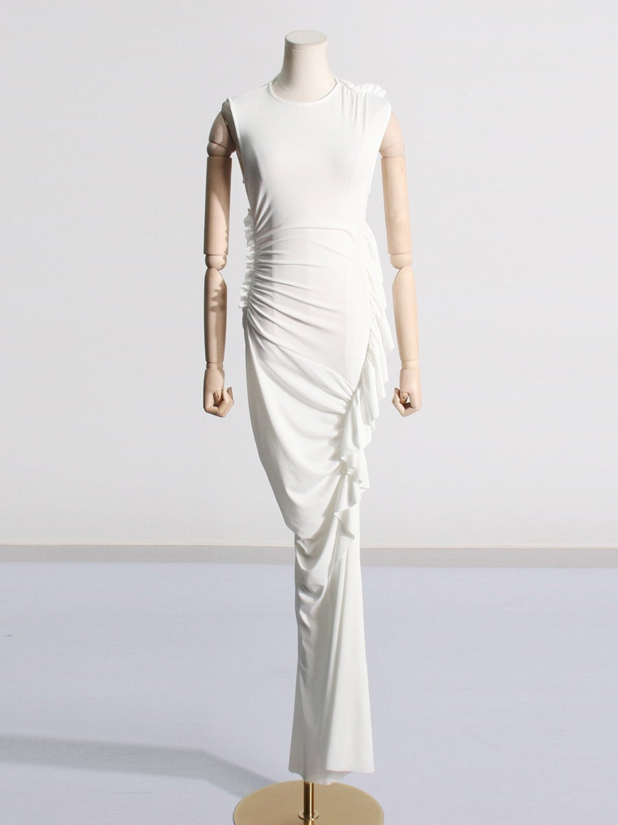 Stylish Slim Fitting Hip-Hugging Long Dress Sleeveless Design  With a Side Pleat.