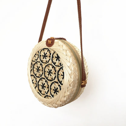 Fashionable Handwoven Bamboo Shoulder Bags