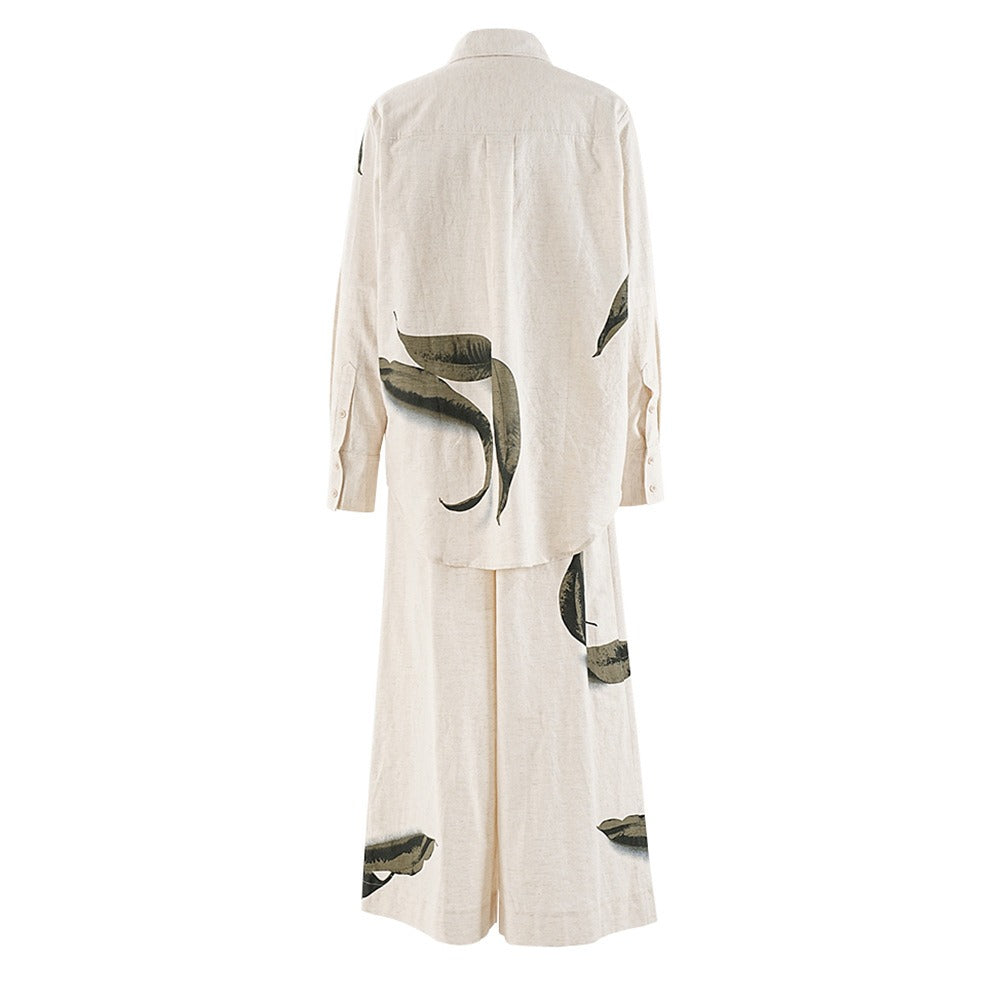 Linen Shirt and Wide Cropped Pants Set for Women with a Leaf Design.