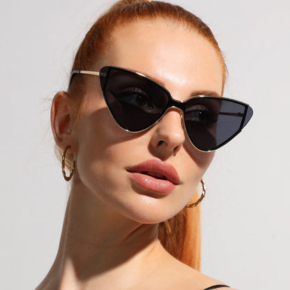 Large Frame Cat Eye Retro Sunglasses for Women