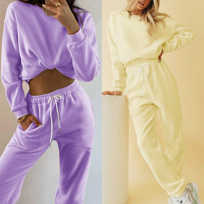 Two-piece Set of Casual Long Sleeves Sweatshirt  and Sweatpants in Multiple Colors