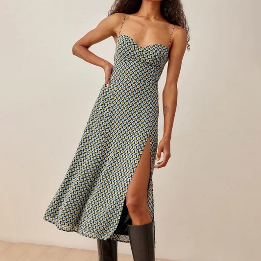 Romantic Dress in Geometric Print and Spaghetti Straps and Side Slit