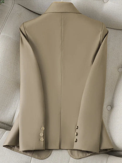 Tailored Power Blazer – Classic Structure, Bold Versatility