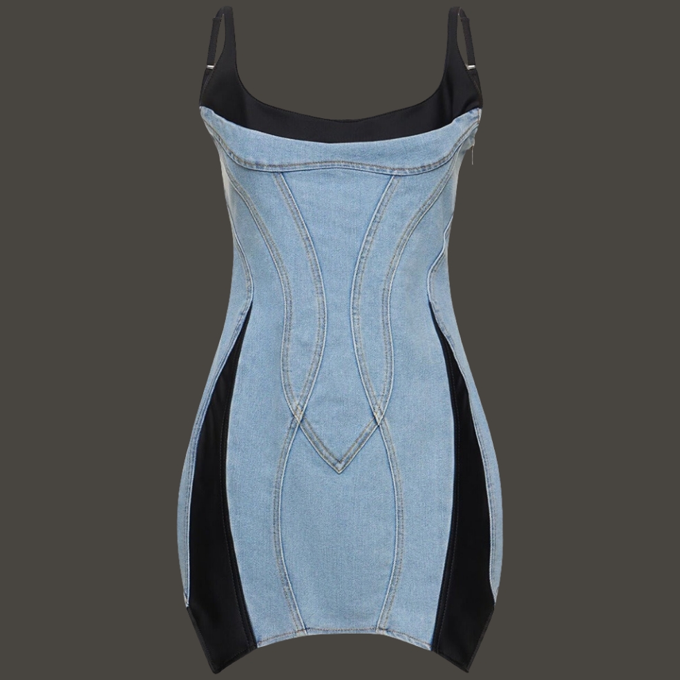 Body Contouring Dress with  Sweetheart Neckline