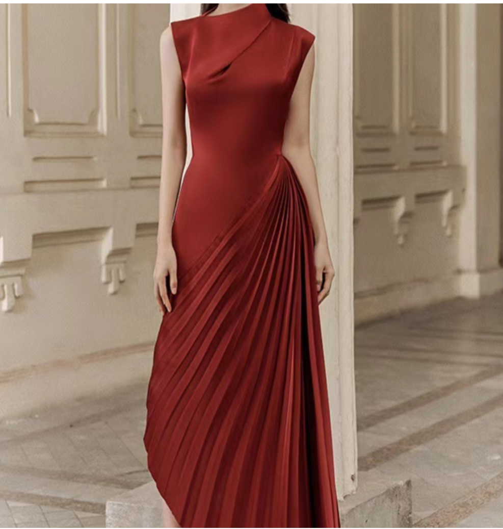 Women's Pleated Asymmetric Fashion Dress