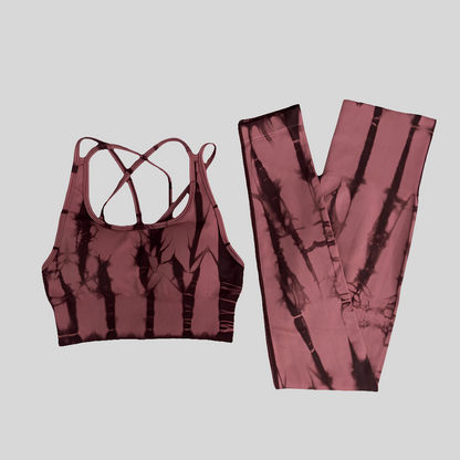 Seamless Batik Influenced Fitness Set with High Waisted Leggings and Padded Push-up Sports Bra