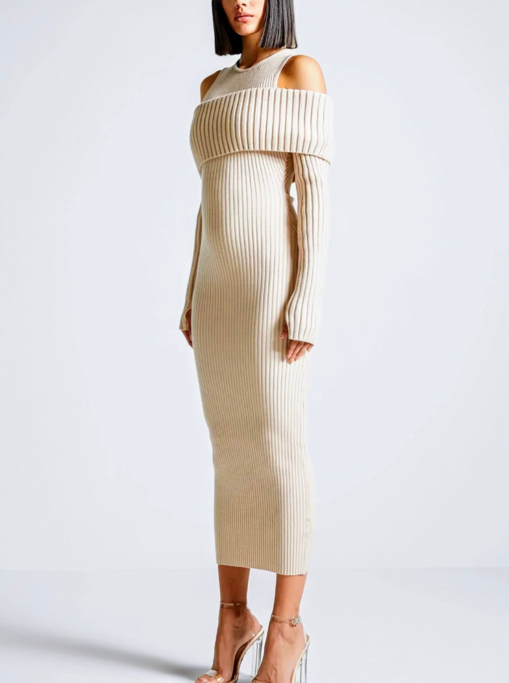 Bodycon Knit Dress For Women With Round Neck and  Long Sleeves, Available in Black and Apricot